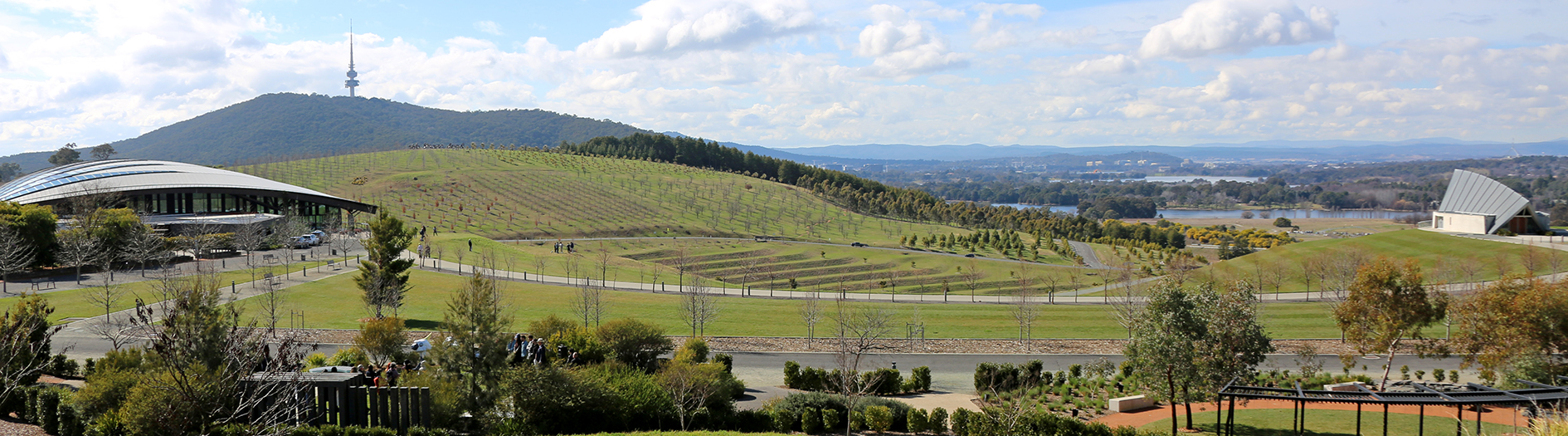 The view of Canberra from behind the Gallery of Gardens