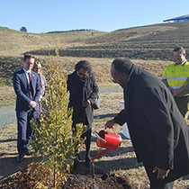 The-Honorable-Charlot-Salwai-Tabimasmas,-Prime-Minister-of-the-Republic-of-Vanuatu-watering