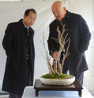 Zhang Junsai and John Mackay