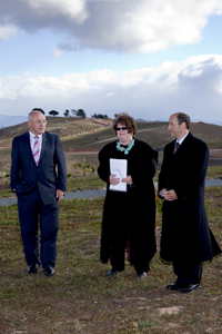 John Mackay Chair of the NAC, Ms Bronwyn Halbisch President of the AAA Canberra Division, and the United States Ambassador His Excellency Mr Jeffery Bleich.